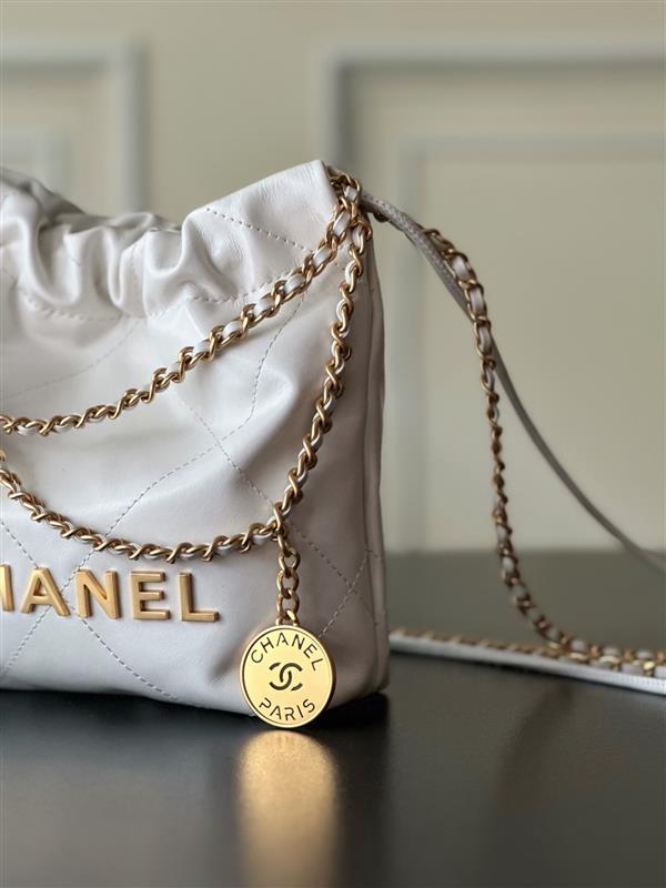 2026127215212249 600